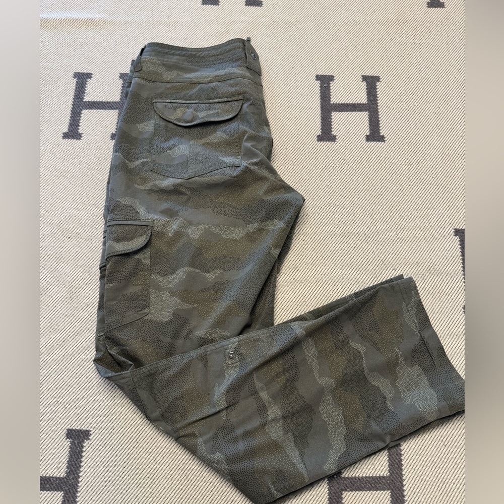 Women’s Kuhl Camouflage Pants